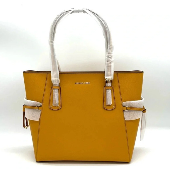 Michael Kors Voyager EW Tote Bag Leather Marigold - Picture 1 of 9